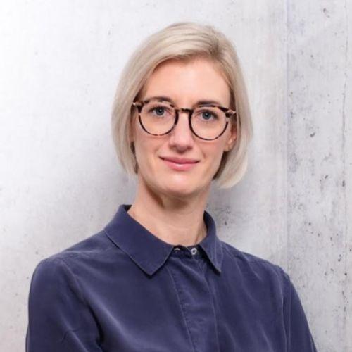 Veronika Kylburg, Head of Benchmarks - DAX, STOXX